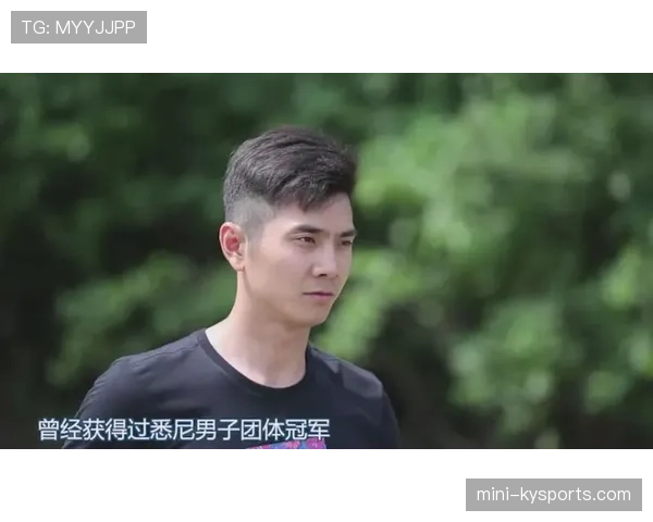 邢傲伟退役后住进大别墅，每天五点起床练腹肌？